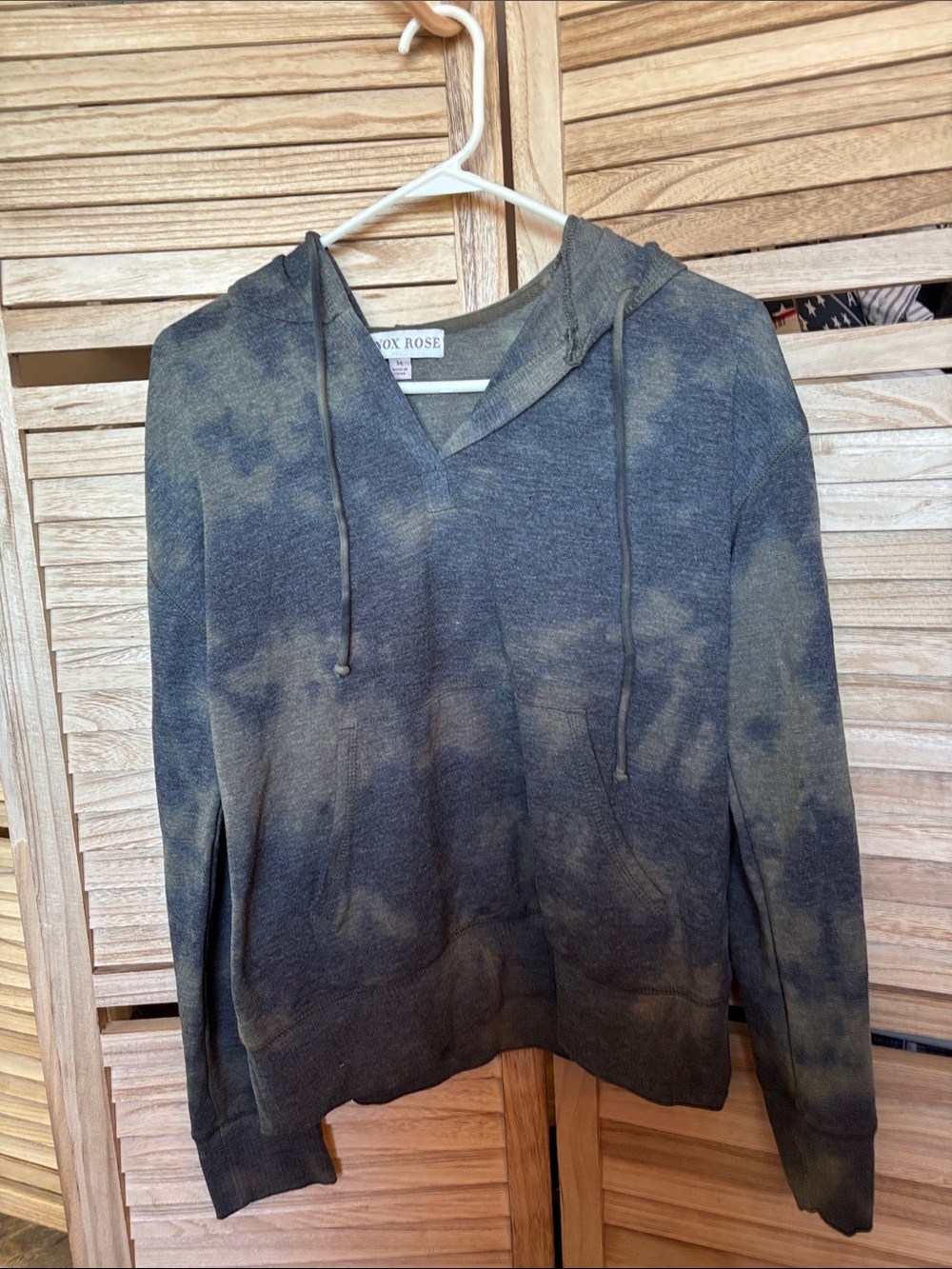 Knox Rose Tie-Dye Hooded Pullover Medium